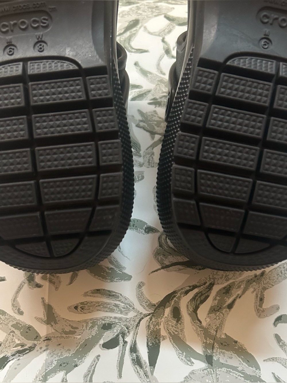 Mega Crush Crocs Black Sandal size 8 - Picture 7 of 7